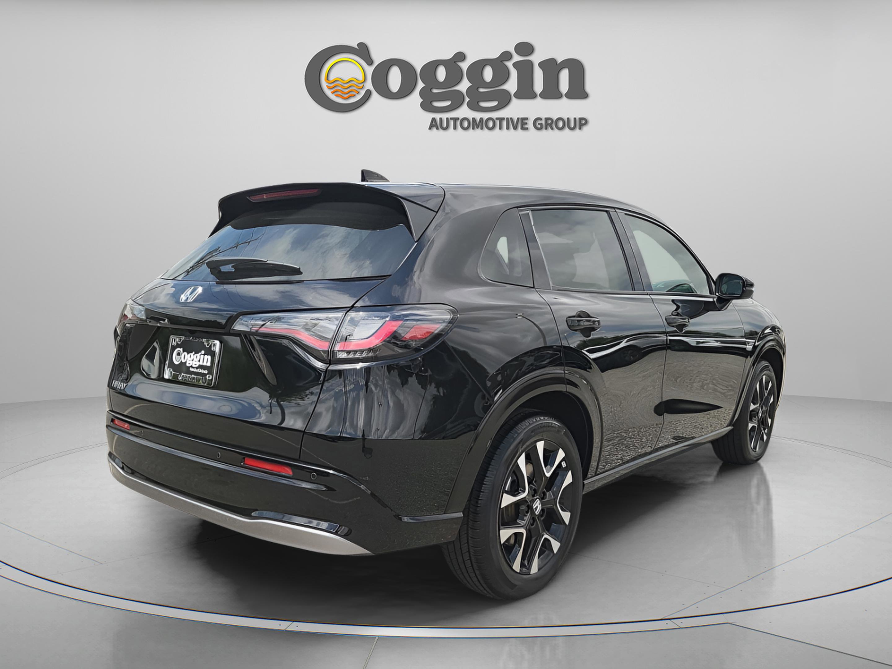 Certified 2026 Honda HR-V EX-L image 6