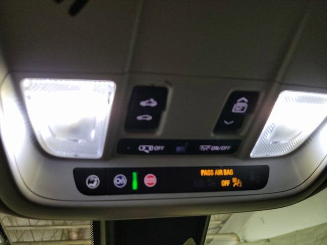 Used 2021 Chevrolet Malibu LT image 44