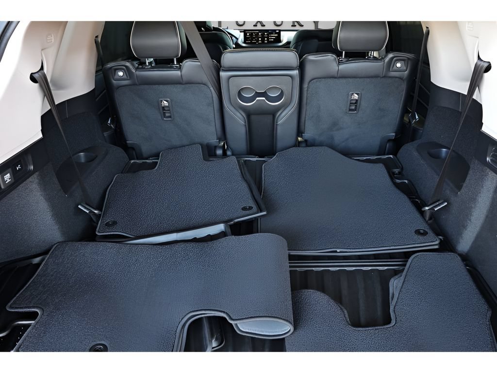 Used 2023 Acura MDX w/ Advance Package AWD/4WD image 61