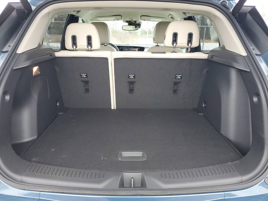 Certified 2024 Buick Encore GX Avenir w/ Avenir Convenience Package image 31