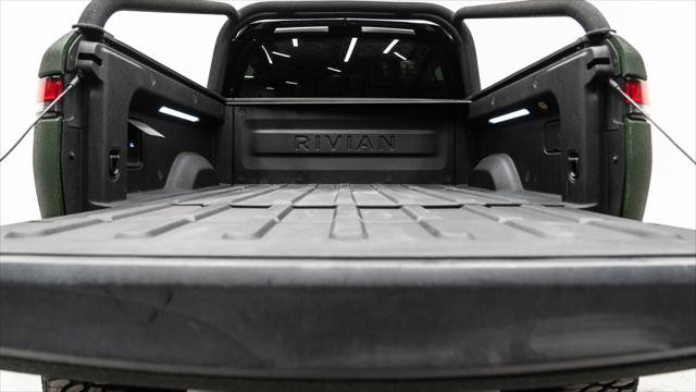 Used 2022 Rivian R1T Adventure image 13