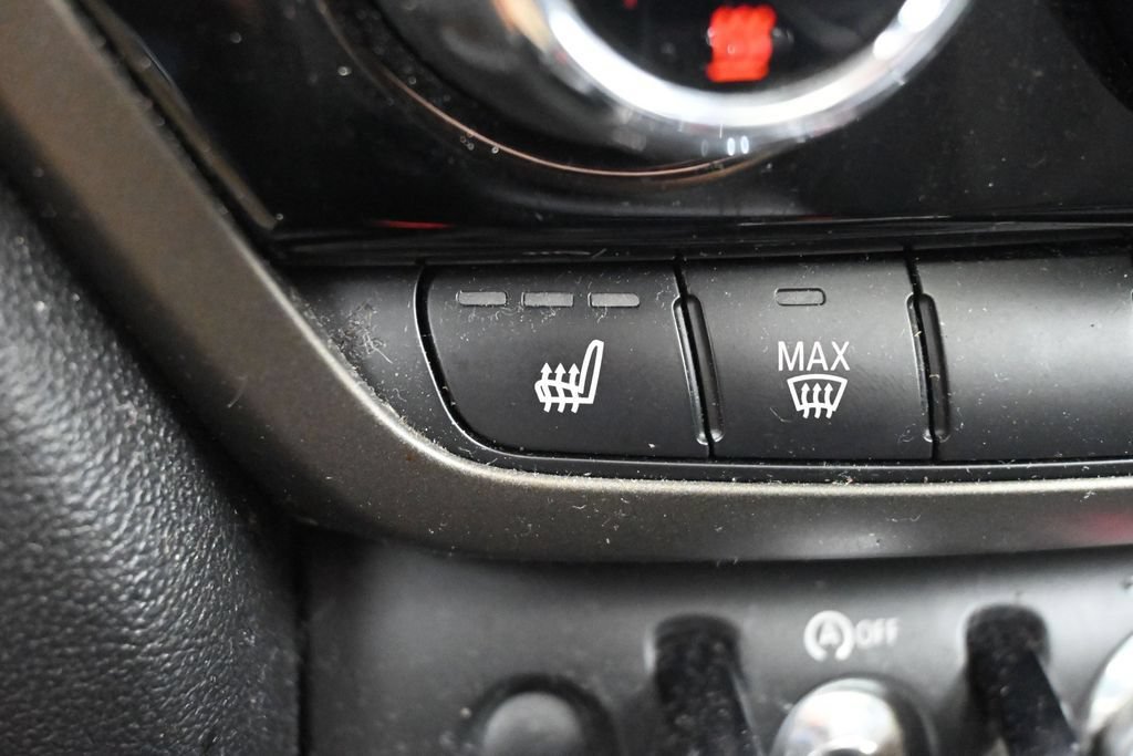 Used 2022 MINI Cooper Countryman FWD image 11
