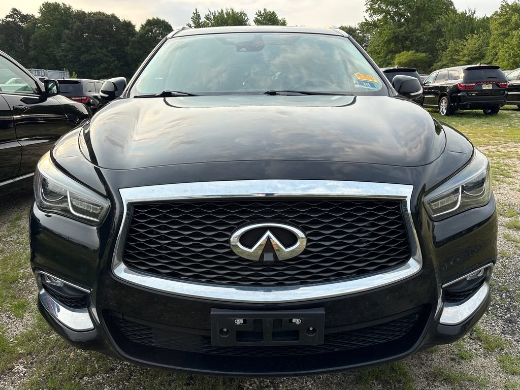 Used 2019 INFINITI QX60 Luxe w/ Essential Package AWD/4WD image 2