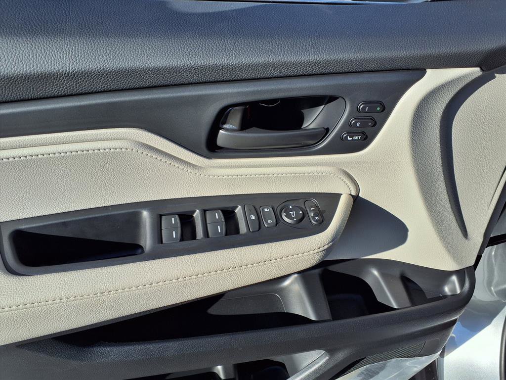 New 2026 Honda Odyssey EX-L image 14