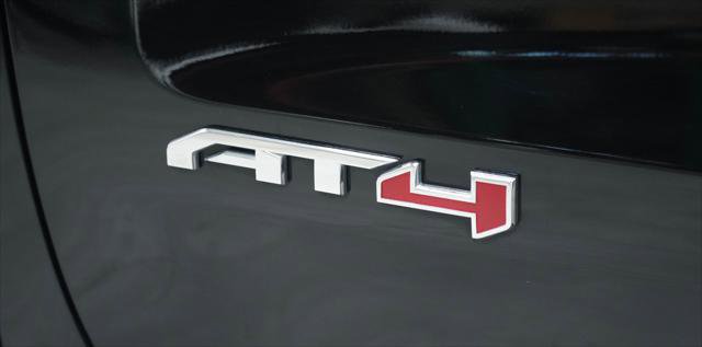 Used 2025 GMC Sierra 1500 AT4 image 17