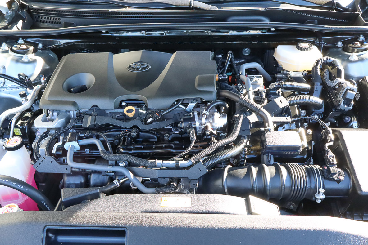 Used 2025 Toyota Camry SE image 18