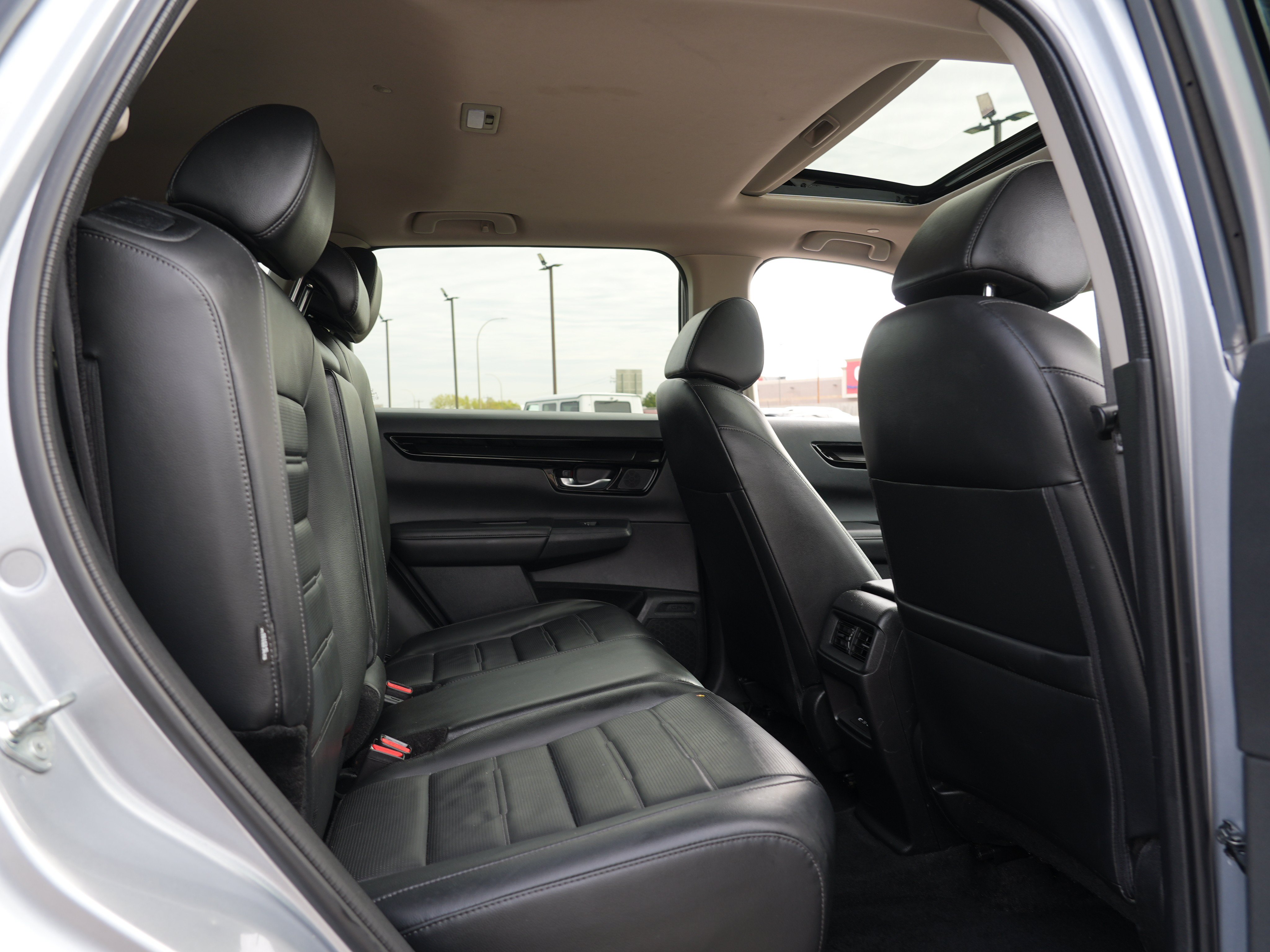 Used 2024 Honda CR-V EX-L image 29