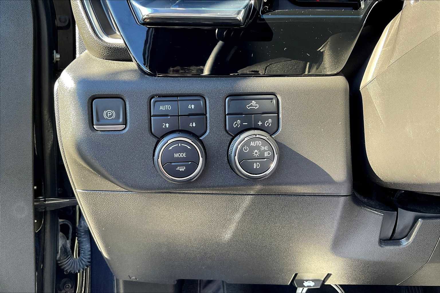 Used 2023 Chevrolet Silverado 1500 RST image 40