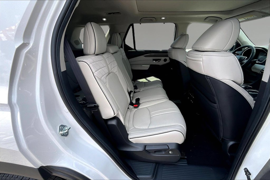 New 2026 Honda Pilot Elite image 9