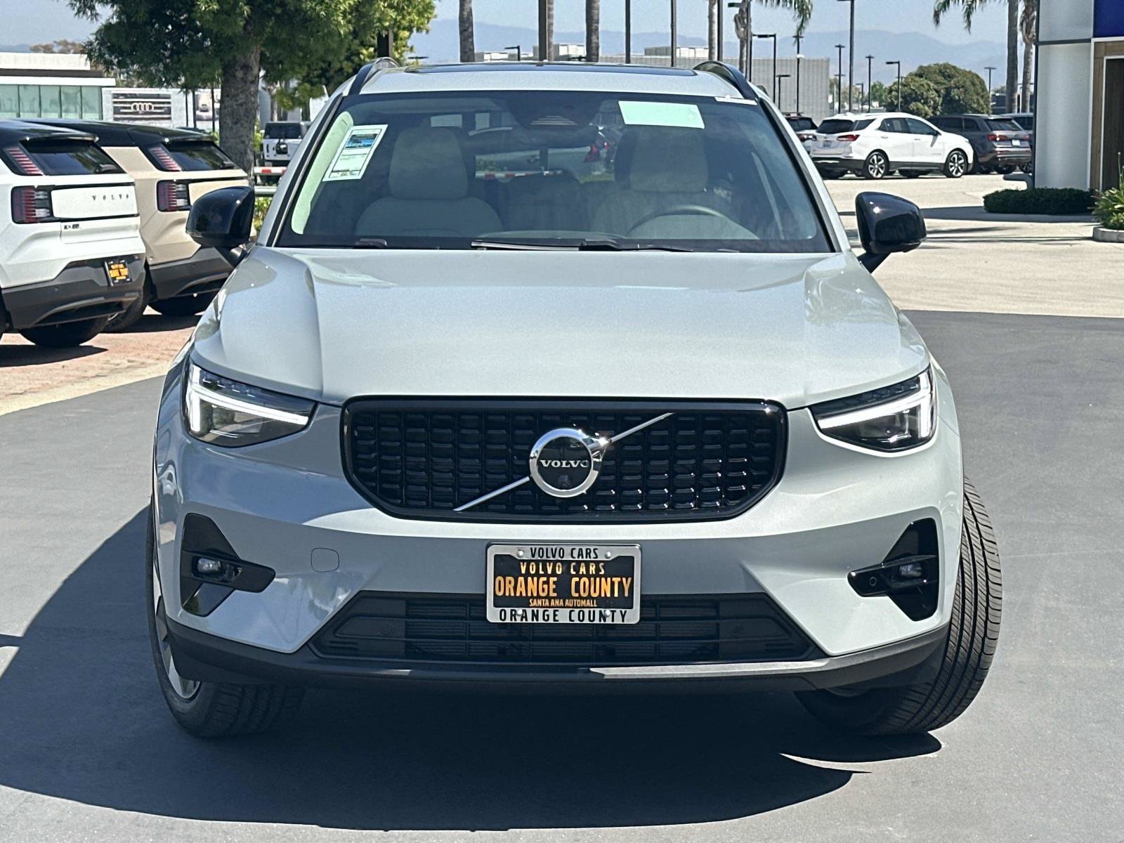 New 2026 Volvo XC40 B5 Plus w/ Protection Package Premier AWD/4WD image 2