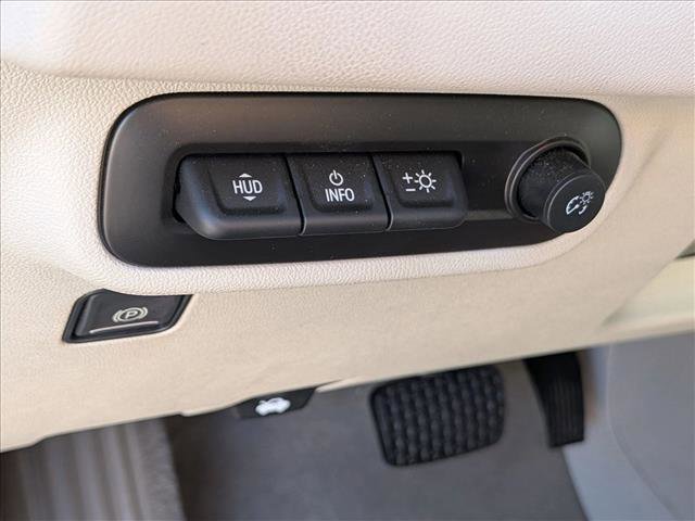 Used 2022 GMC Terrain Denali w/ Denali Premium Package AWD/4WD image 16