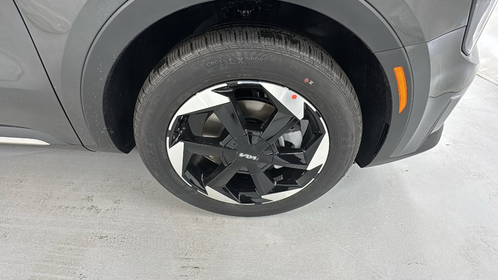 New 2026 Kia Sorento EX AWD/4WD image 9
