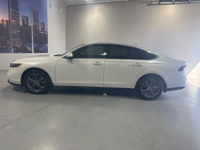 Used 2023 Honda Accord EX-L image 11