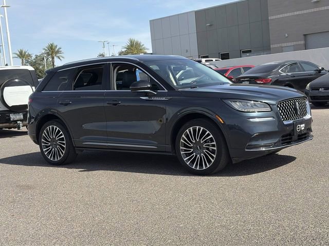 Used 2020 Lincoln Corsair Reserve FWD image 4