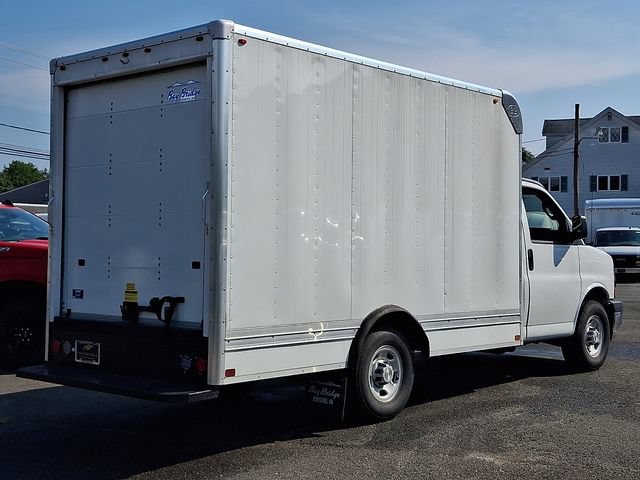 New 2025 Chevrolet Express 3500 w/ Power Convenience Package RWD image 4