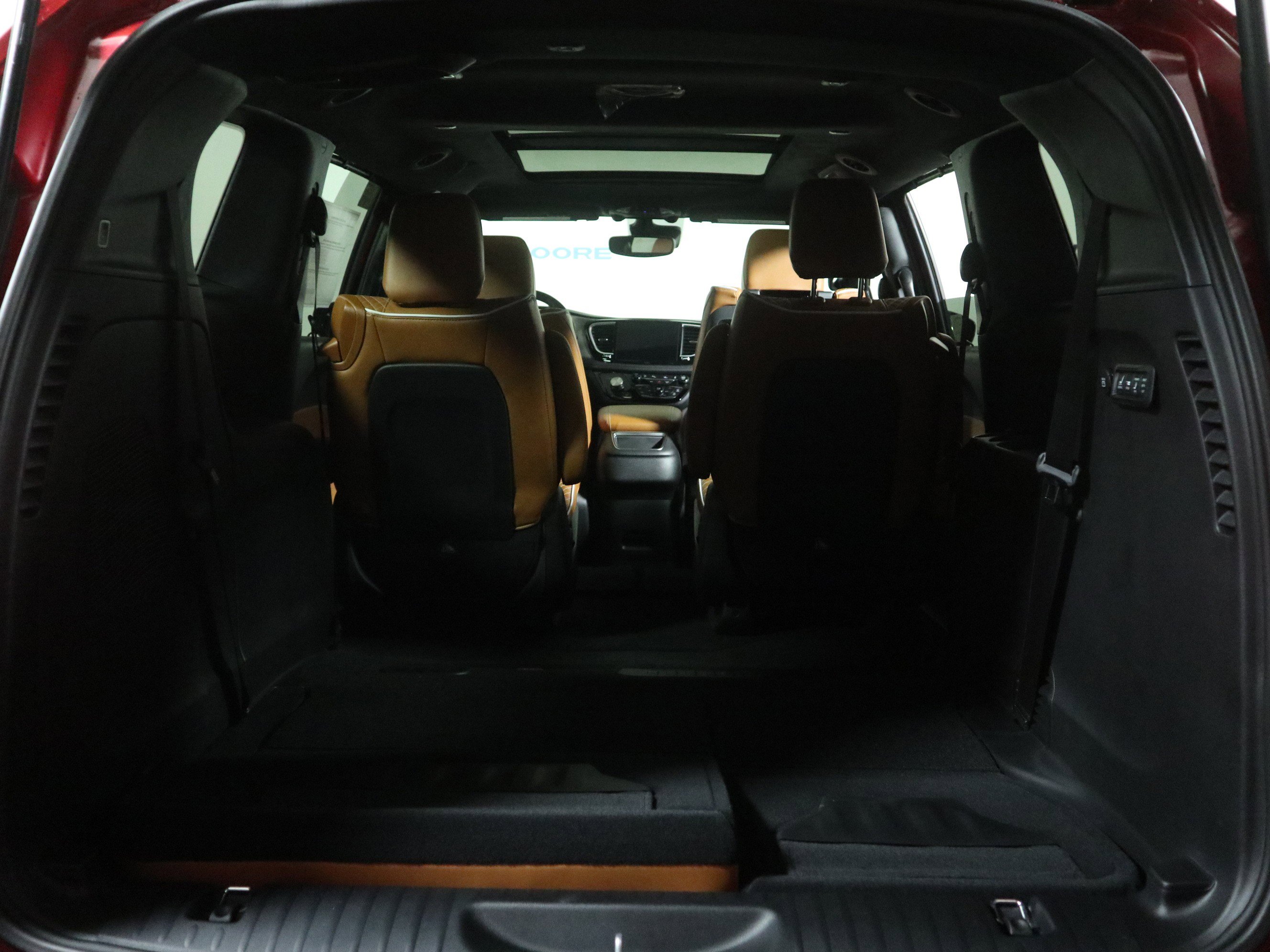 New 2026 Chrysler Pacifica Pinnacle image 9