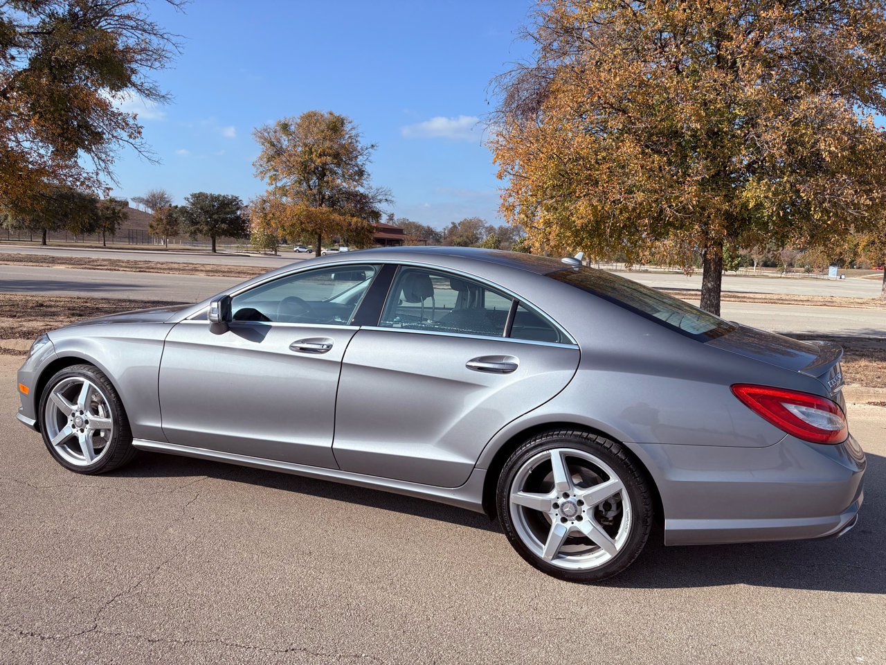 Used 2012 Mercedes-Benz CLS 550 image 13