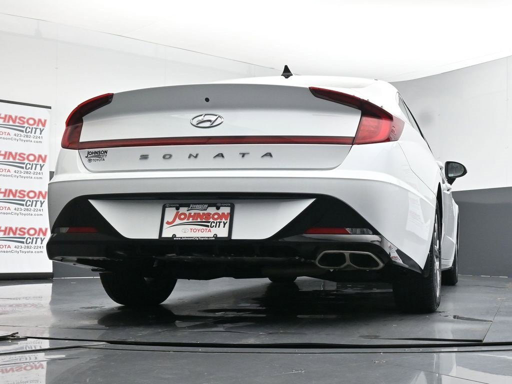 Used 2020 Hyundai Sonata SEL w/ Winter Weather Package image 23