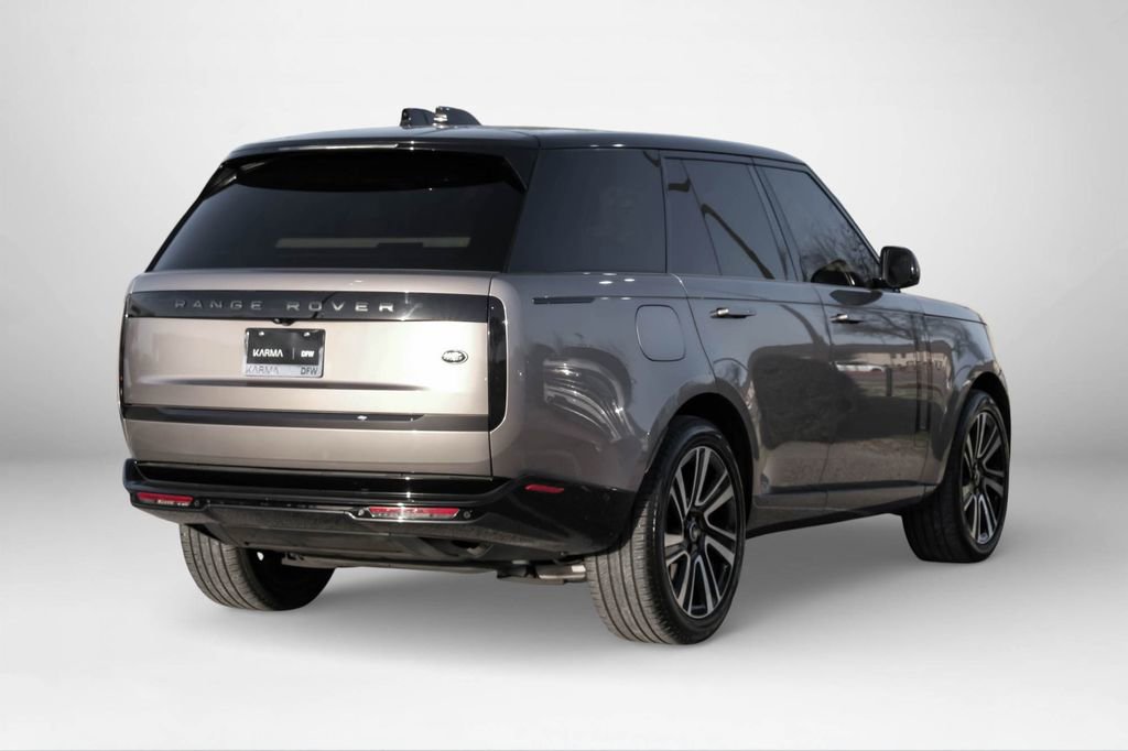 Used 2023 Land Rover Range Rover SE AWD/4WD image 6