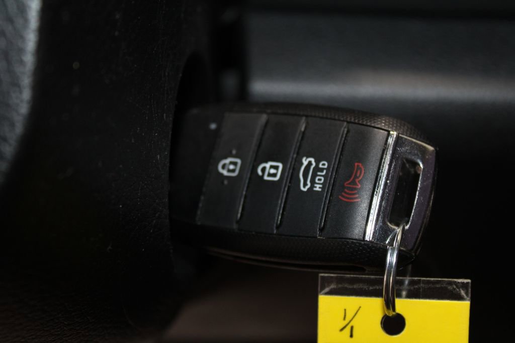 Used 2023 Kia Rio S image 28