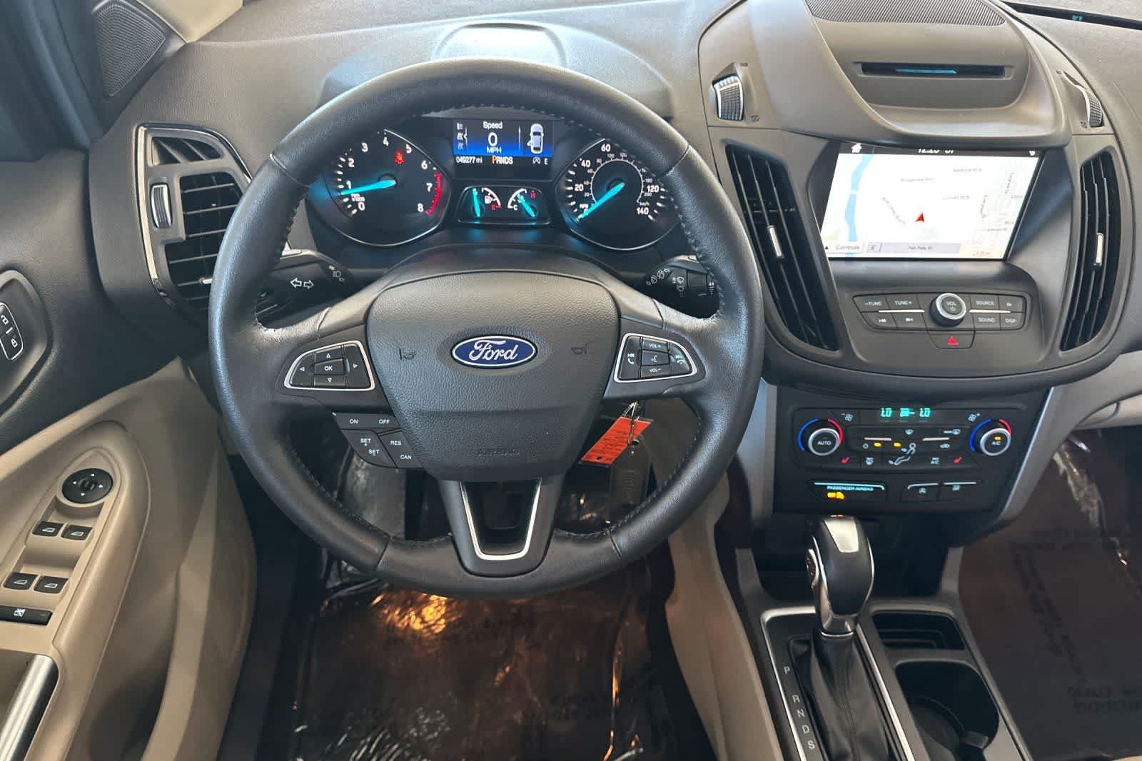 Used 2018 Ford Escape SEL AWD/4WD image 14