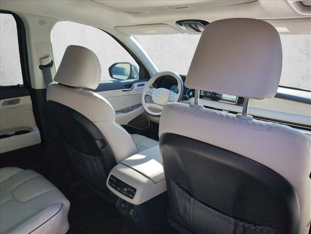 Used 2024 Hyundai Palisade Calligraphy image 22