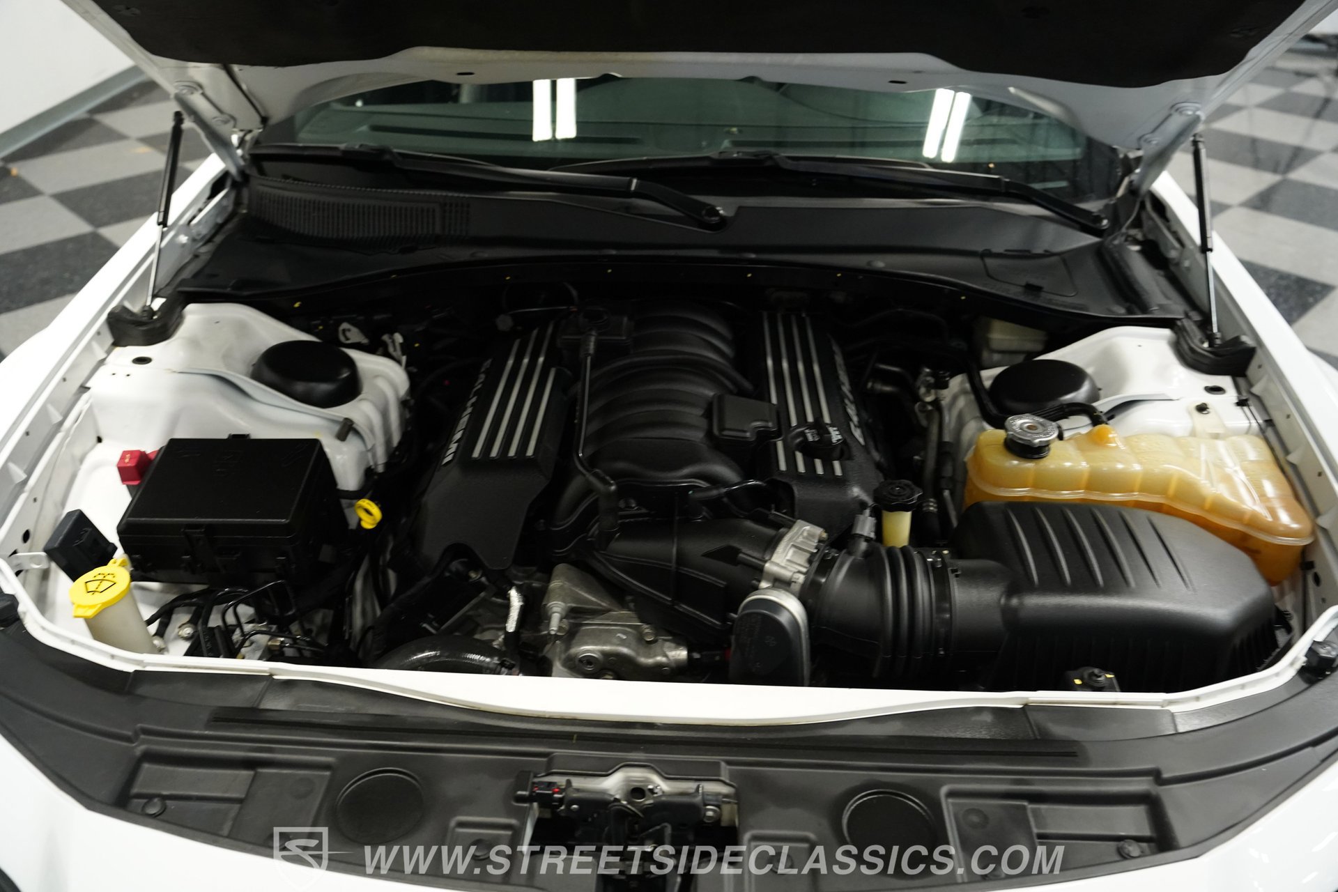 Used 2012 Chrysler 300 SRT8 w/ 19-Premium Speaker Group image 3