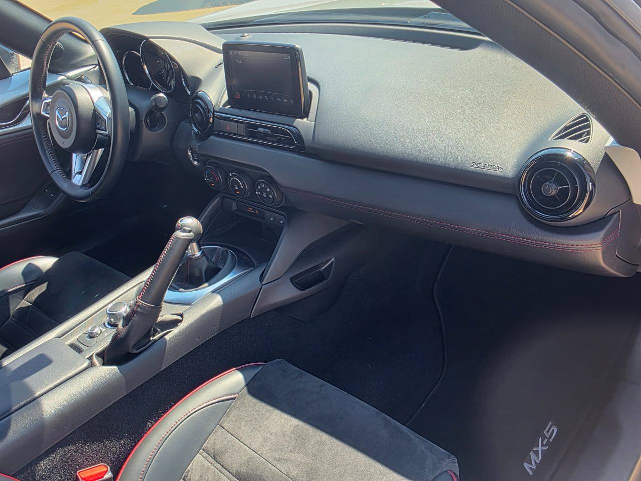 Used 2018 MAZDA MX-5 Miata Club w/ Brembo/BBS Recaro Package RWD image 22