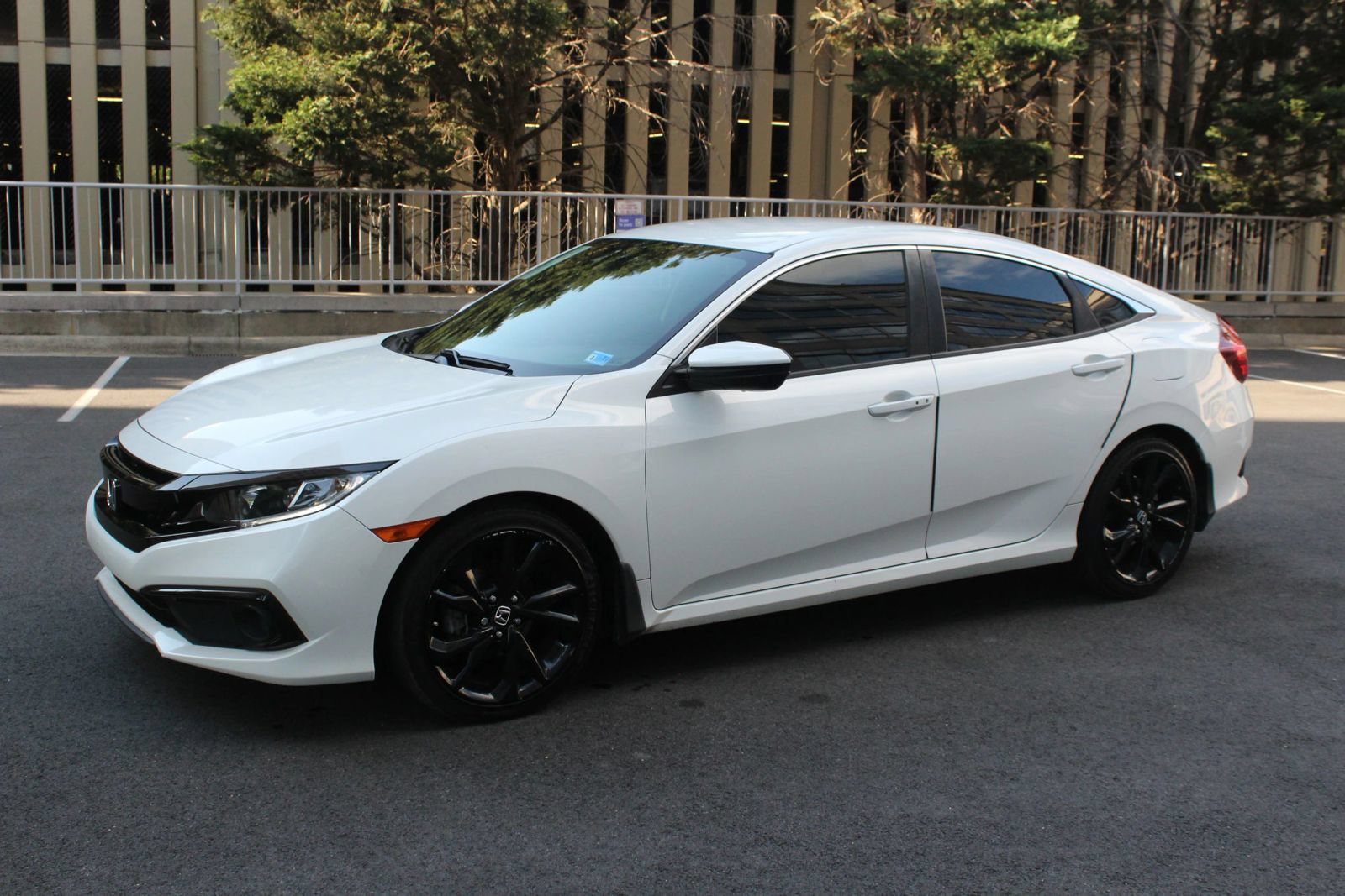 Used 2019 Honda Civic Sport image 12