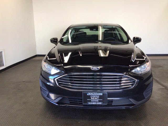 Used 2020 Ford Fusion SE FWD image 2