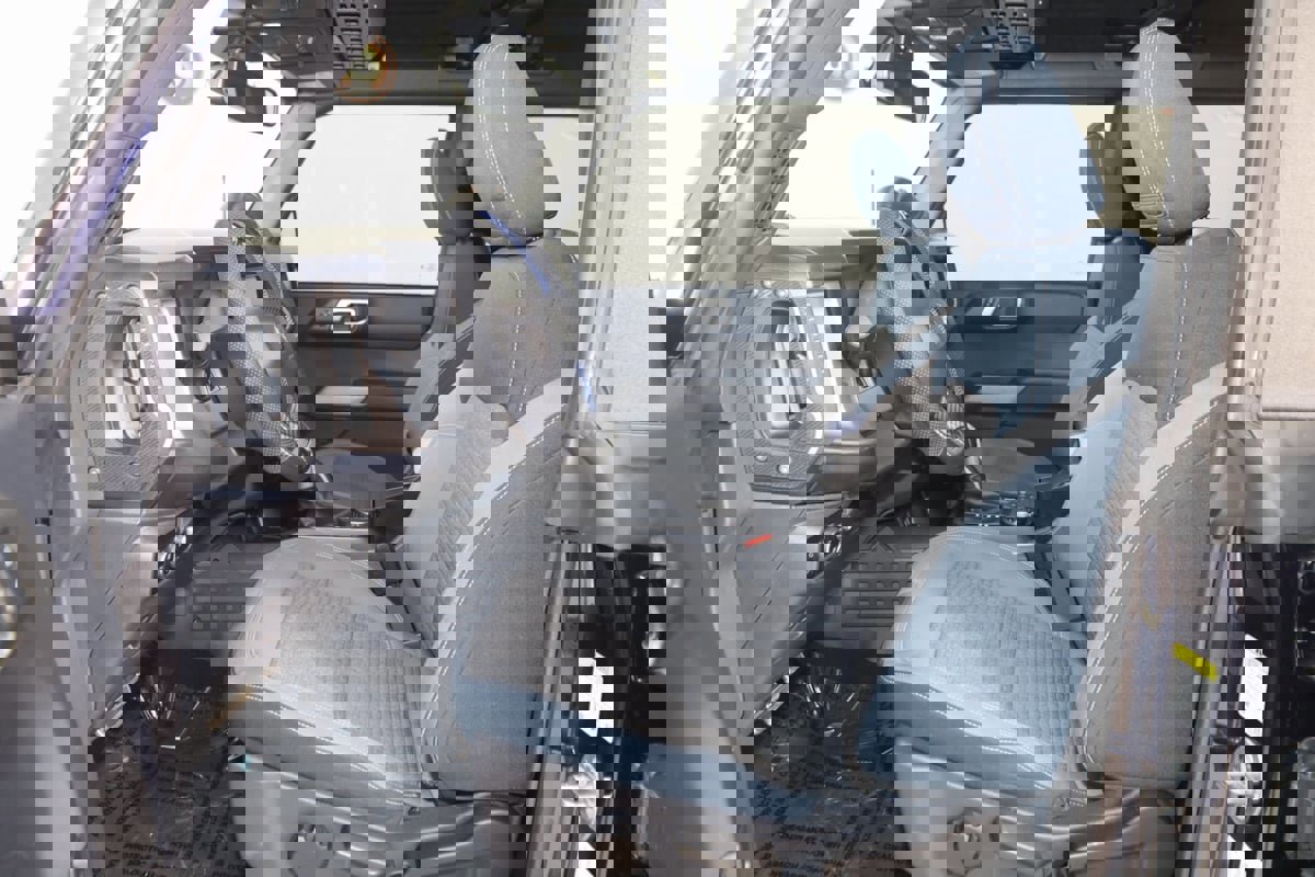 Used 2021 Ford Bronco Outer Banks image 12