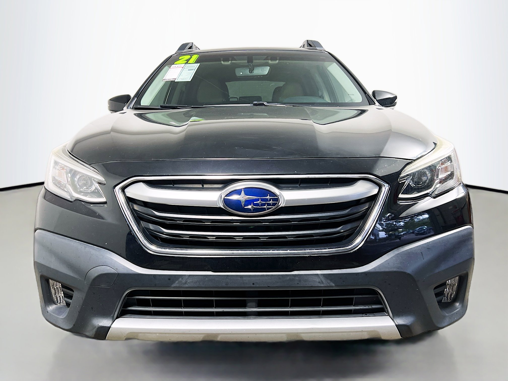 Used 2021 Subaru Outback Limited image 11