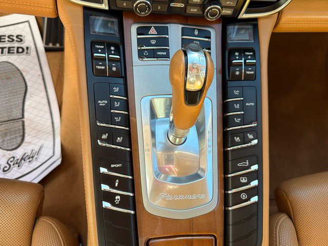 Used 2012 Porsche Panamera 4 w/ Premium Pkg Plus AWD/4WD image 18