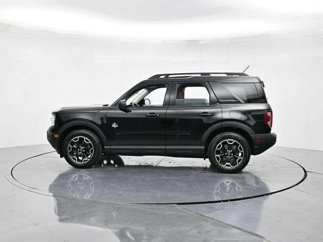 Certified 2025 Ford Bronco Sport Outer Banks w/ Outer Banks Tech Package+ AWD/4WD image 8