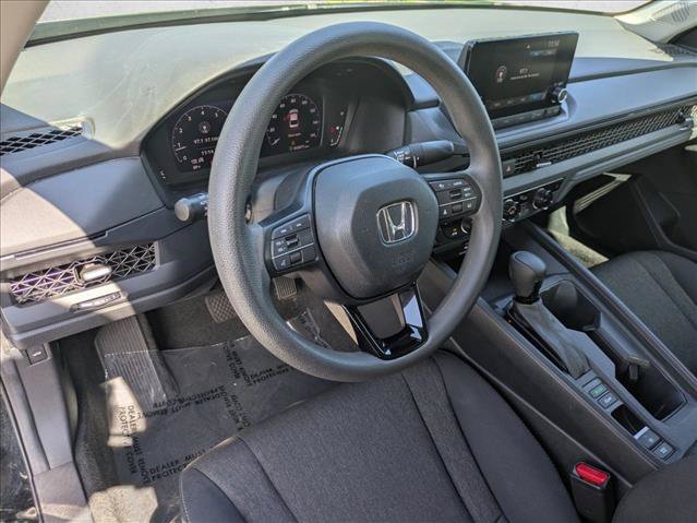 Used 2023 Honda Accord EX image 10