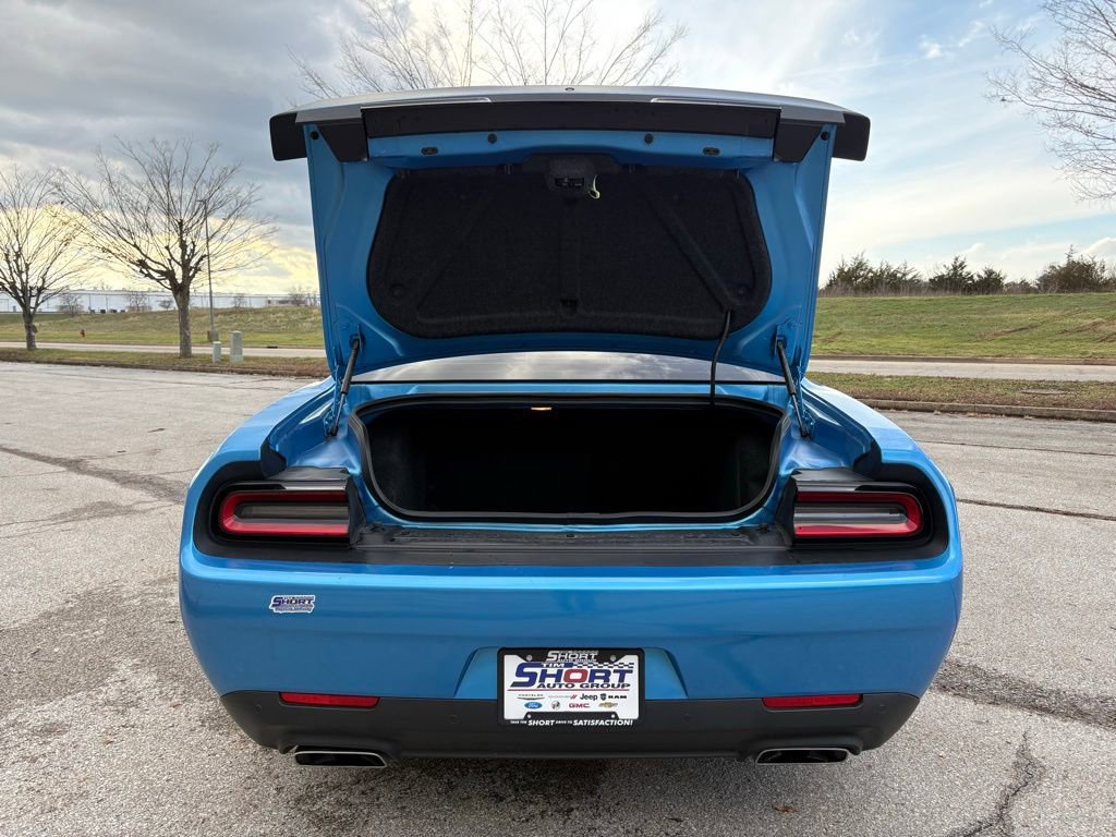Used 2023 Dodge Challenger R/T w/ Plus Package image 13