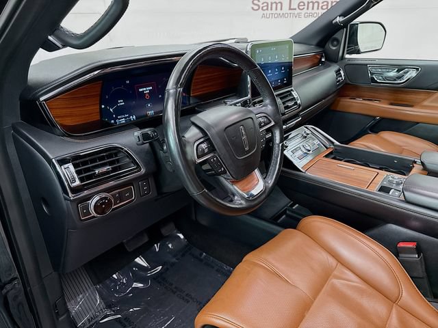 Used 2019 Lincoln Navigator Reserve w/ Cargo Package AWD/4WD image 9