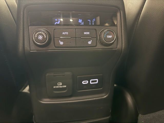 Used 2022 GMC Acadia Denali w/ Black Diamond Edition image 13