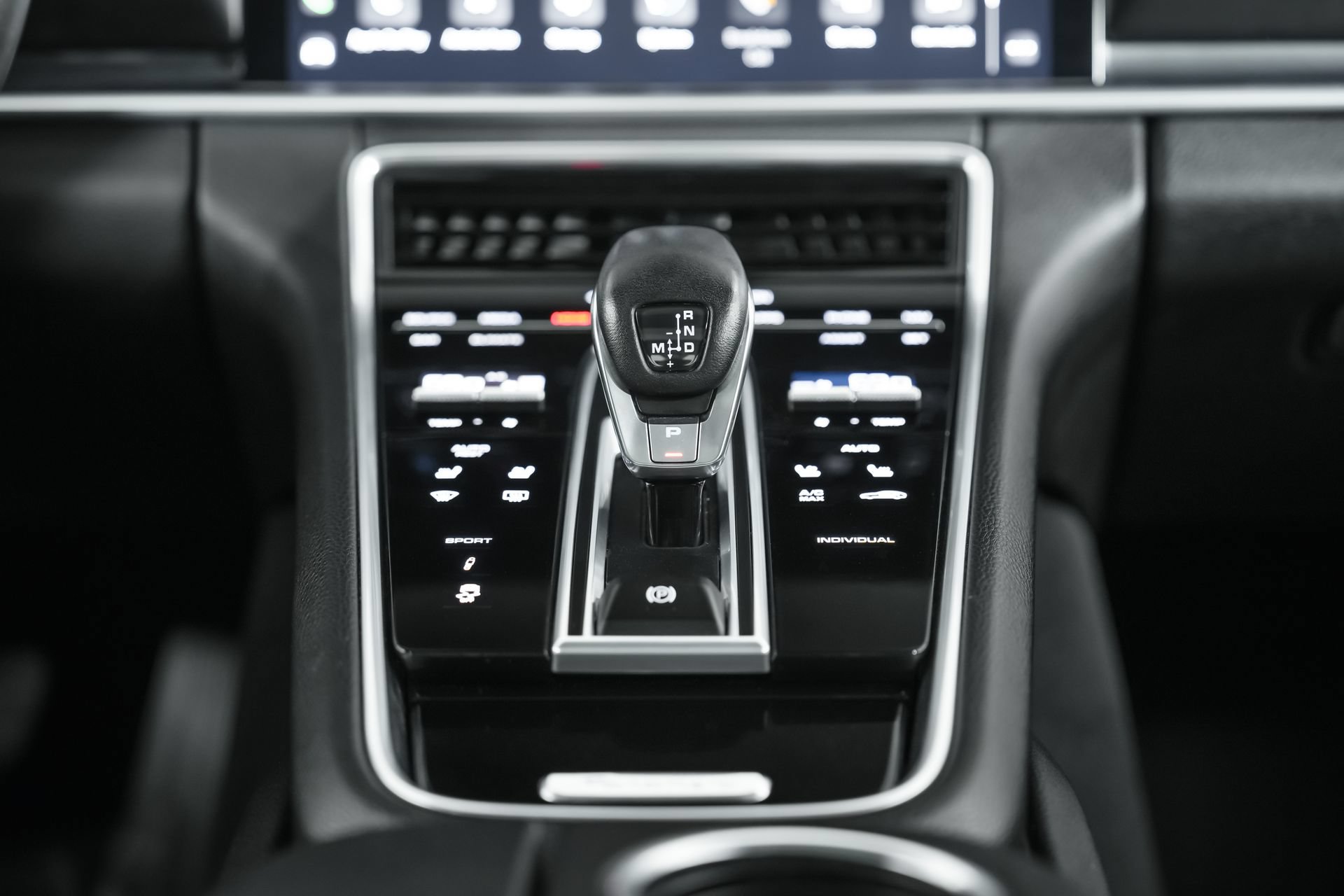 Used 2023 Porsche Panamera Platinum Edition RWD image 92