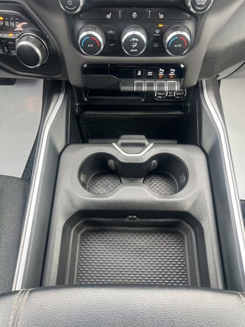 Used 2020 RAM 1500 Big Horn AWD/4WD image 17