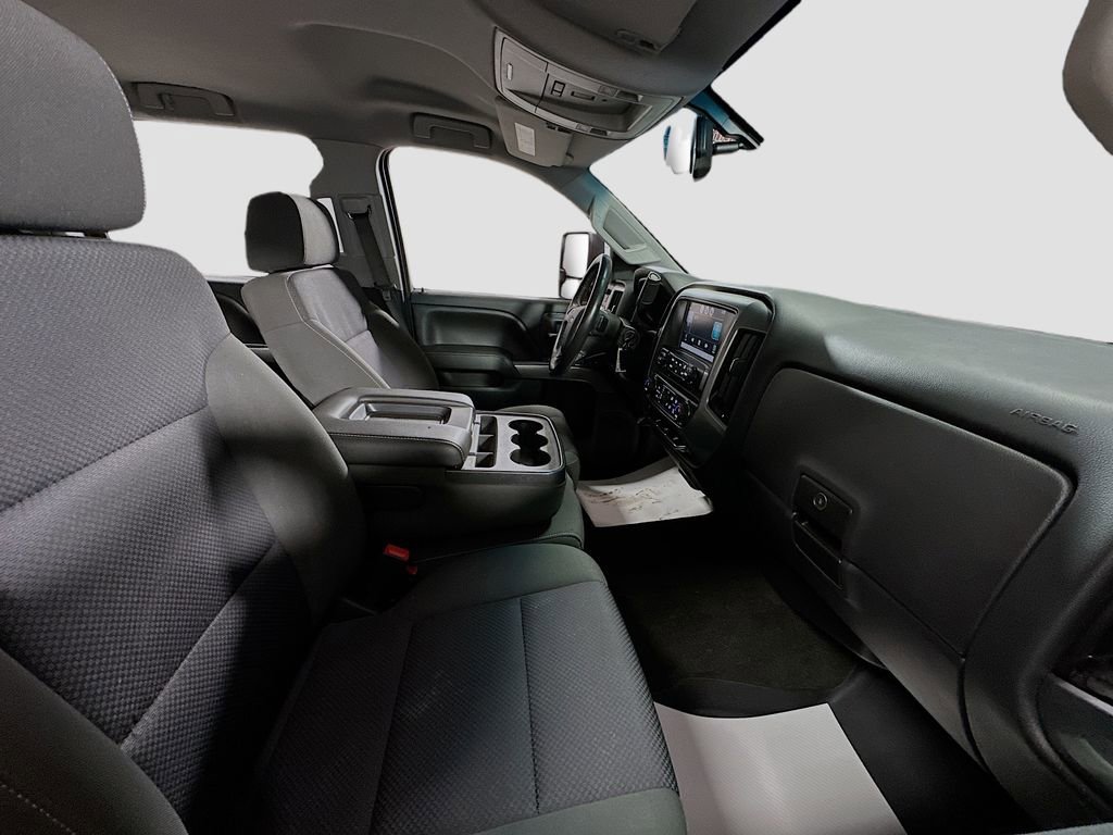 Used 2015 Chevrolet Silverado 3500 LT w/ LT Convenience Package AWD/4WD image 26