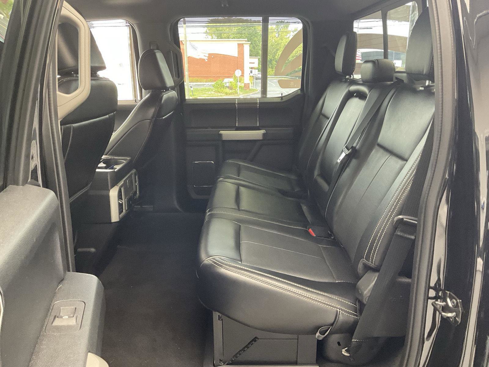 Used 2021 Ford F250 Lariat w/ Chrome Package image 11