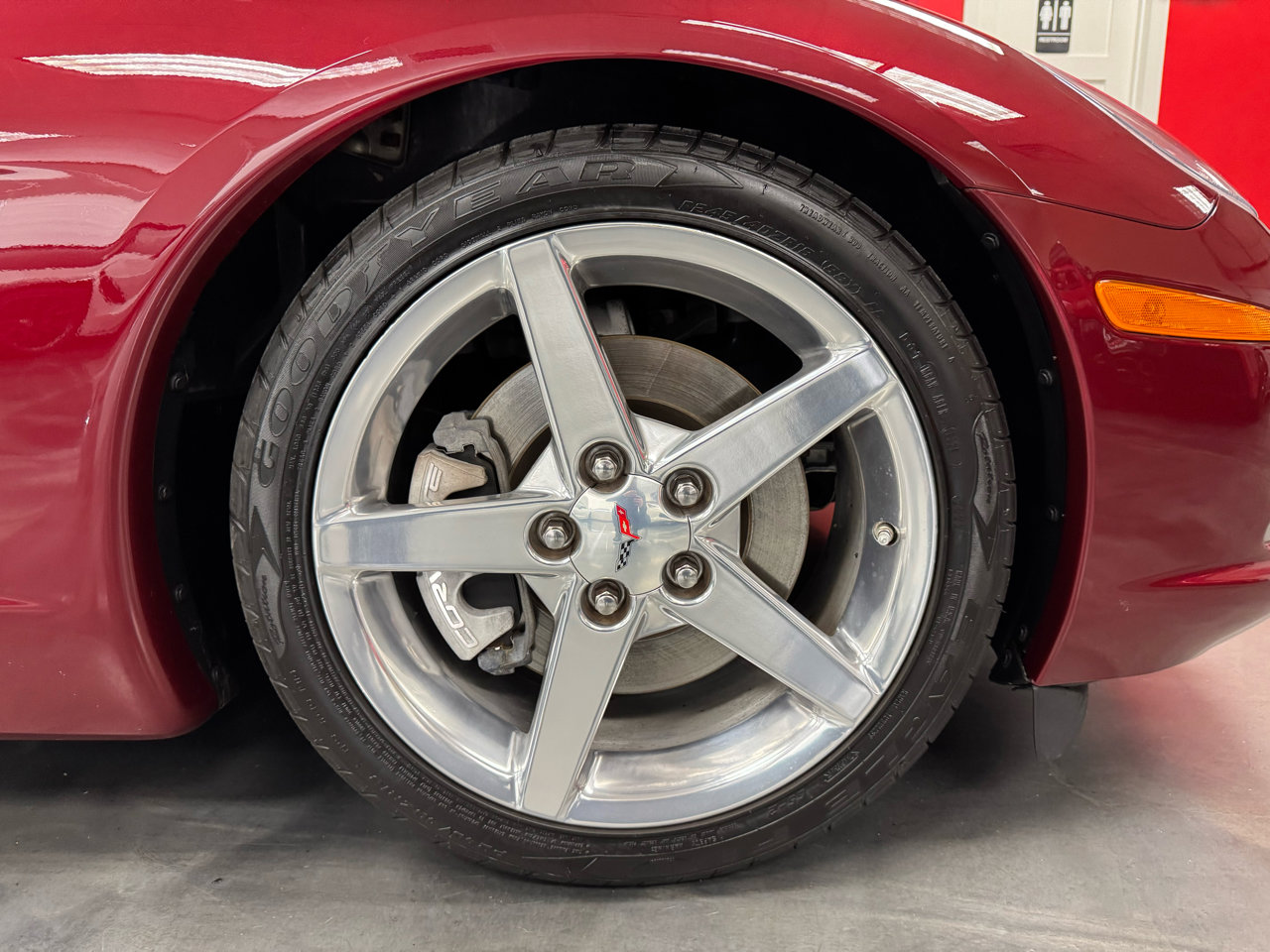 Used 2006 Chevrolet Corvette Convertible w/ Preferred Equipment Group image 35