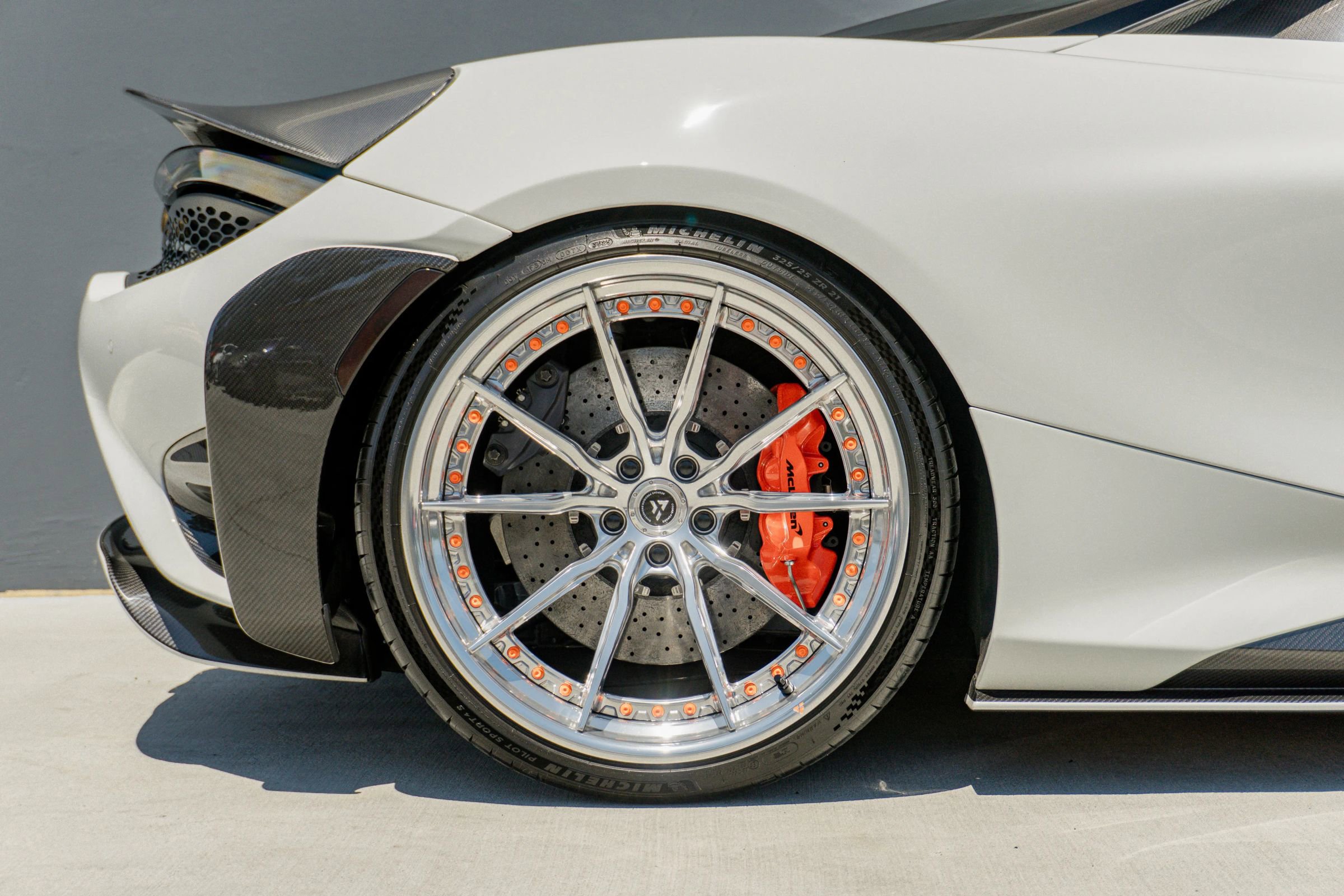 Used 2022 McLaren 765LT RWD image 44