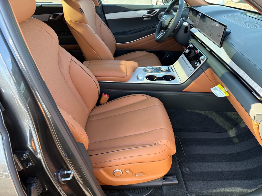 Used 2026 Genesis GV80 2.5T Advanced image 13