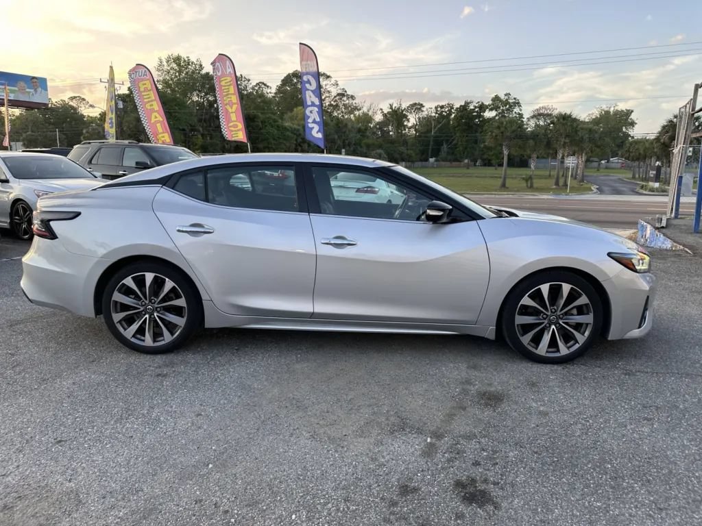 Used 2019 Nissan Maxima Platinum w/ Illumination Package FWD image 4