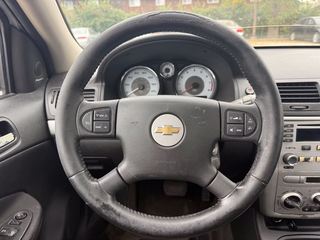 Used 2005 Chevrolet Cobalt LS w/ Preferred Equipment Group FWD image 16