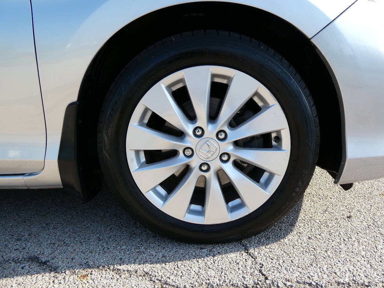Used 2015 Honda Accord EX-L image 34