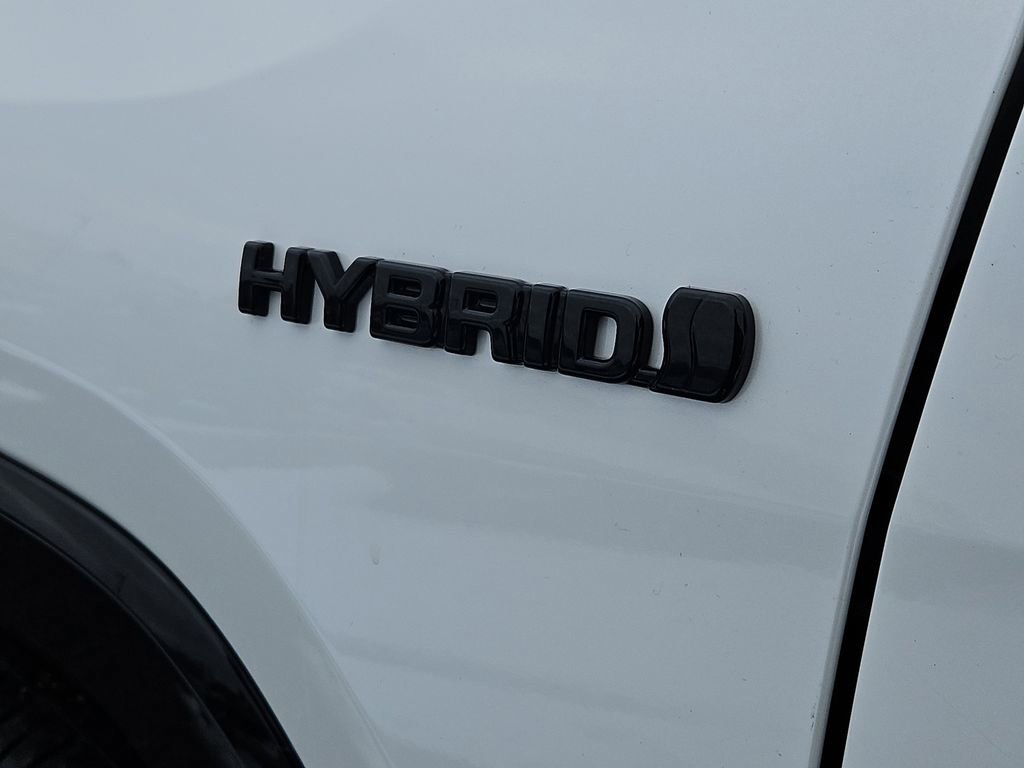 Used 2021 Toyota RAV4 XSE image 13