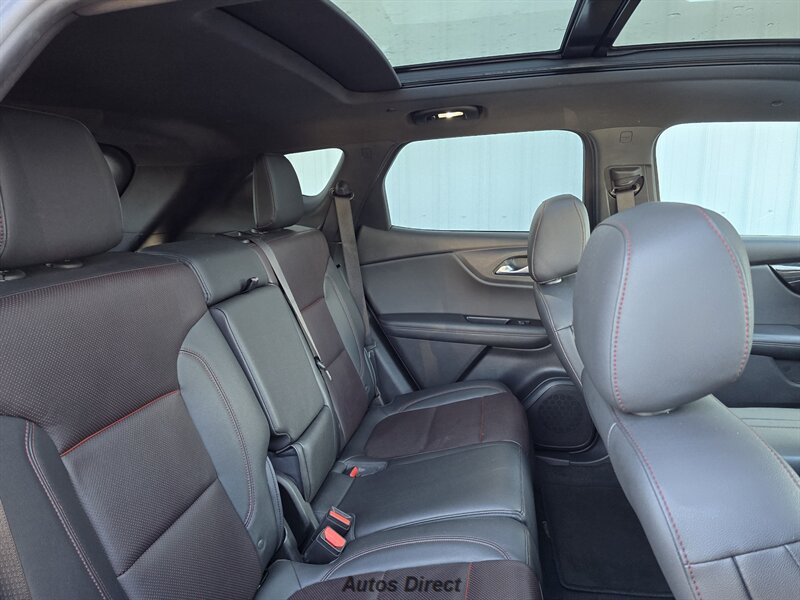 Used 2019 Chevrolet Blazer RS w/ Sun and Wheels Package FWD image 30